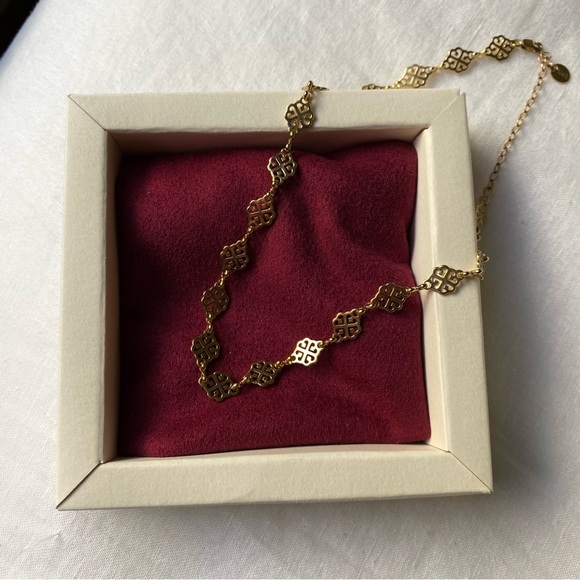 Kei jewelry flower bomb choker
